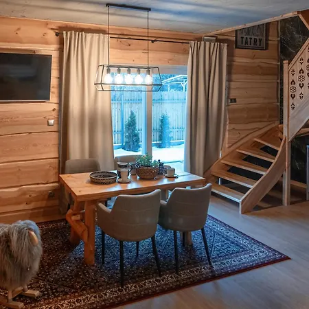 Furmanski - Bezplatnie Sauna Dla Kazdego Domku, Prywatne Jacuzzi W Dwoch Domkach シャレー