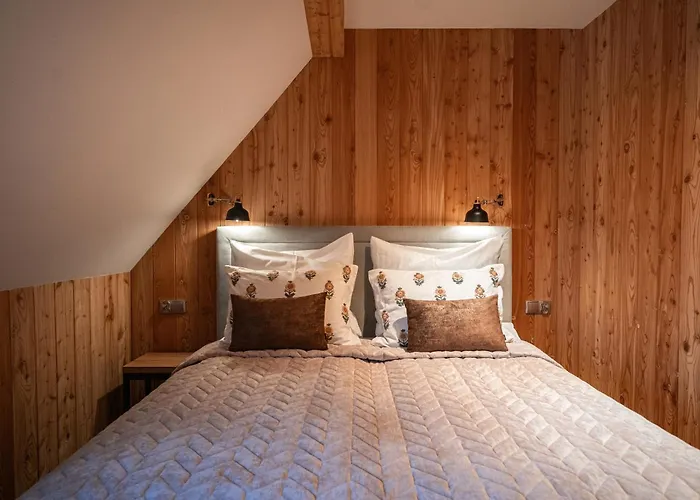 Furmanski - Bezplatnie Sauna Dla Kazdego Domku, Prywatne Jacuzzi W Dwoch Domkach בקתה זקופאנה